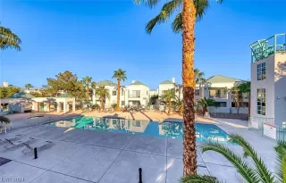 Photo #5: 2549715 Listing 