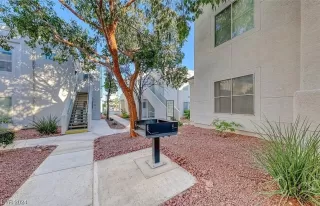 Photo #6: 2549715 Listing 