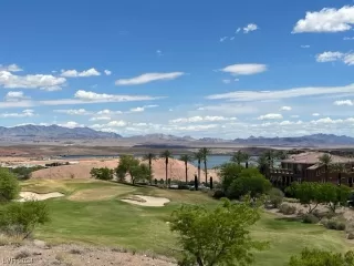 Photo #1: 2549716 Listing 