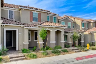 Photo #1: 2549772 Listing 