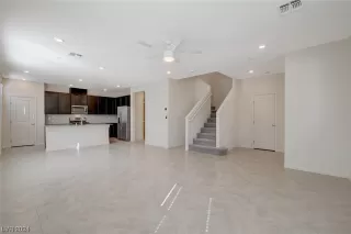 Photo #6: 2549776 Listing 