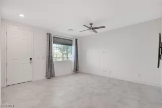 Photo #2: 2549791 Listing 