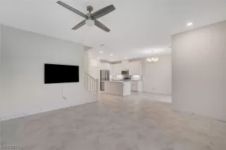 Photo #4: 2549791 Listing 