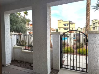 Photo #4: 2549792 Listing 