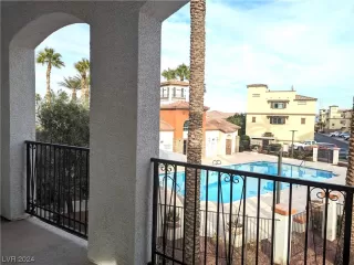 Photo #5: 2549792 Listing 