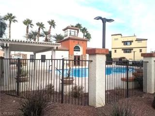 Photo #6: 2549792 Listing 