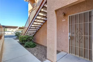 Photo #2: 2549795 Listing 