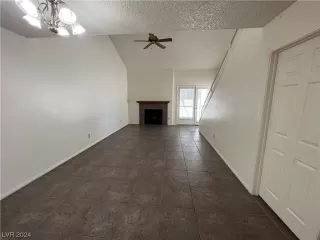 Photo #5: 2549814 Listing 