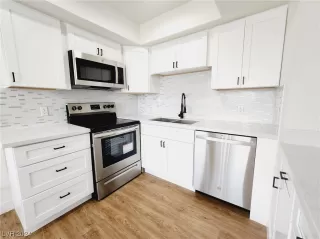 Photo #1: 2549850 Listing