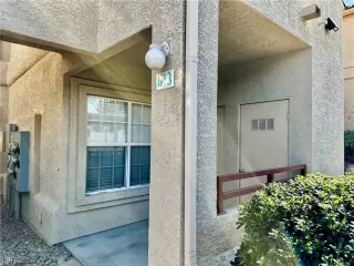 Photo #2: 2549876 Listing