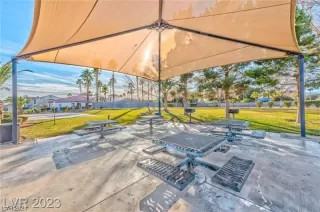 Photo #1: 2549939 Listing 