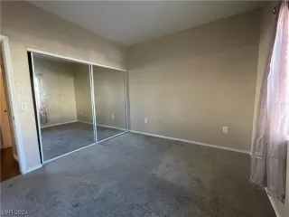 Photo #6: 2549939 Listing 