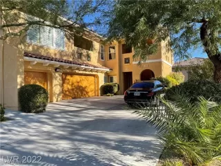 Photo #2: 2549998 Listing 