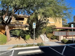 Photo #3: 2549998 Listing 