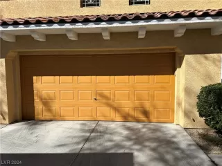 Photo #4: 2549998 Listing 