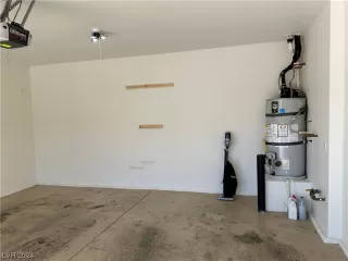 Photo #6: 2549998 Listing 