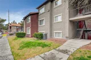 Photo #1: 2550042 Listing 