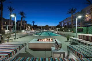 Photo #6: 2550085 Listing 