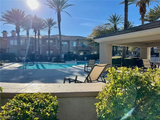 MLS: 2550139 Condo For Sale