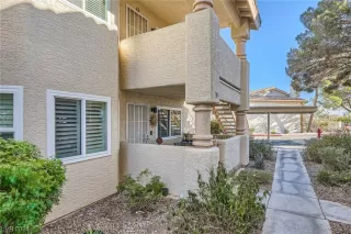 Photo #1: 2550151 Listing