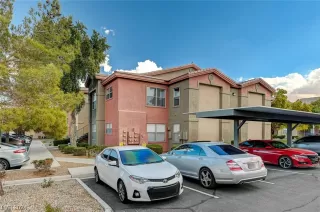 Photo #1: 2550162 Listing