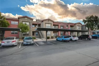 Photo #2: 2550162 Listing