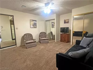 Photo #6: 2550193 Listing 