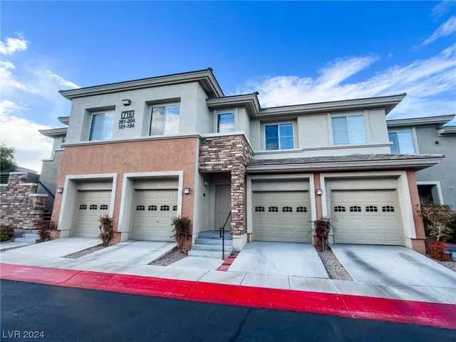 MLS: 2550238 Condo For Sale