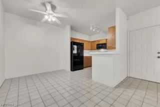 Photo #4: 2550272 Listing 