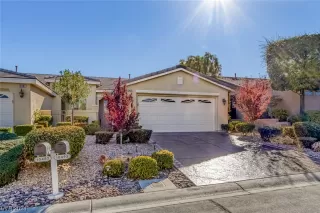 Photo #2: 2550298 Listing