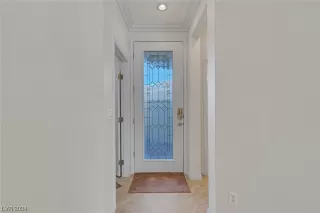 Photo #4: 2550298 Listing