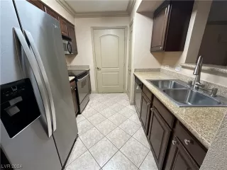 Photo #2: 2550307 Listing 