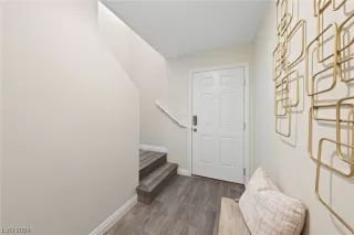 Photo #1: 2550314 Listing 