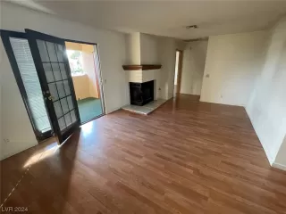 Photo #5: 2550325 Listing 