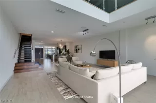 Photo #2: 2550334 Listing