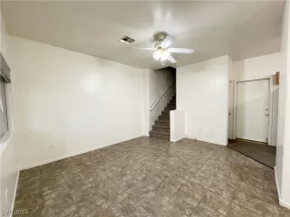 Photo #2: 2550364 Listing 