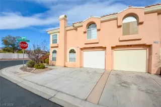 Photo #3: 2550396 Listing 