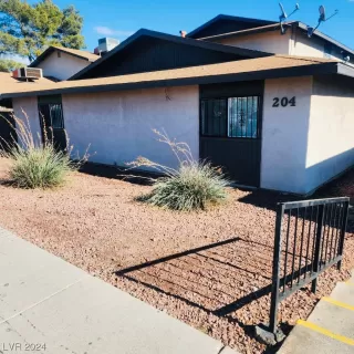 Photo #1: 2550398 Listing 