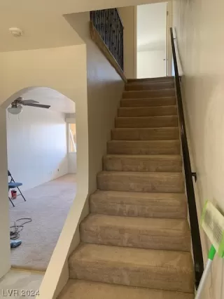 Photo #5: 2550432 Listing