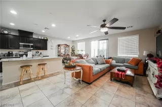 Photo #4: 2550467 Listing 