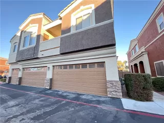 Photo #2: 2550470 Listing 