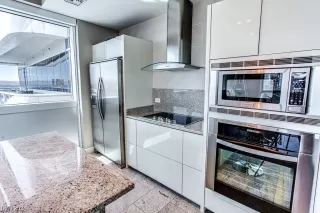 Photo #6: 2550472 Listing 