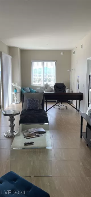 Photo #4: 2550537 Listing 