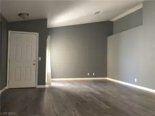 Photo #3: 2550539 Listing 