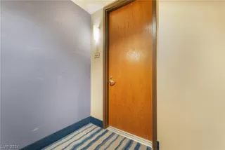 Photo #2: 2550585 Listing 