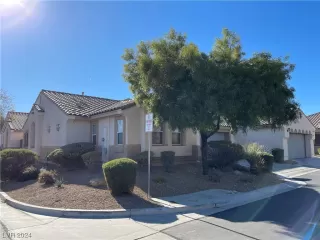 Photo #1: 2550612 Listing 