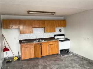 Photo #2: 2550650 Listing 