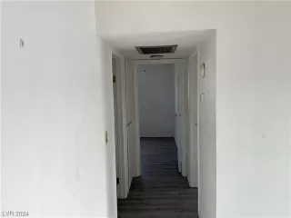 Photo #4: 2550661 Listing 