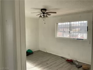 Photo #5: 2550661 Listing 