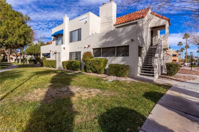 MLS: 2550667 Condo For Sale